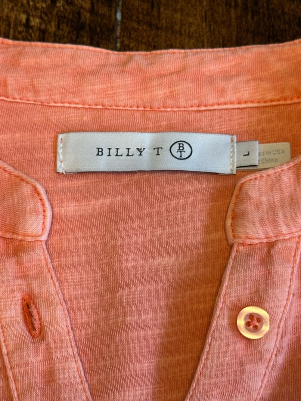 Billy T | Cotton Henley Top with Tab Sleeves in Blush Sun – Size, L - Picture 5 of 9